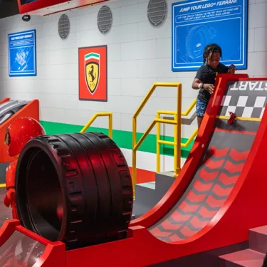 Ferrari Build & Race