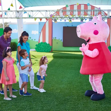 Peppa Pig Theme Park Florida Meet and Greet