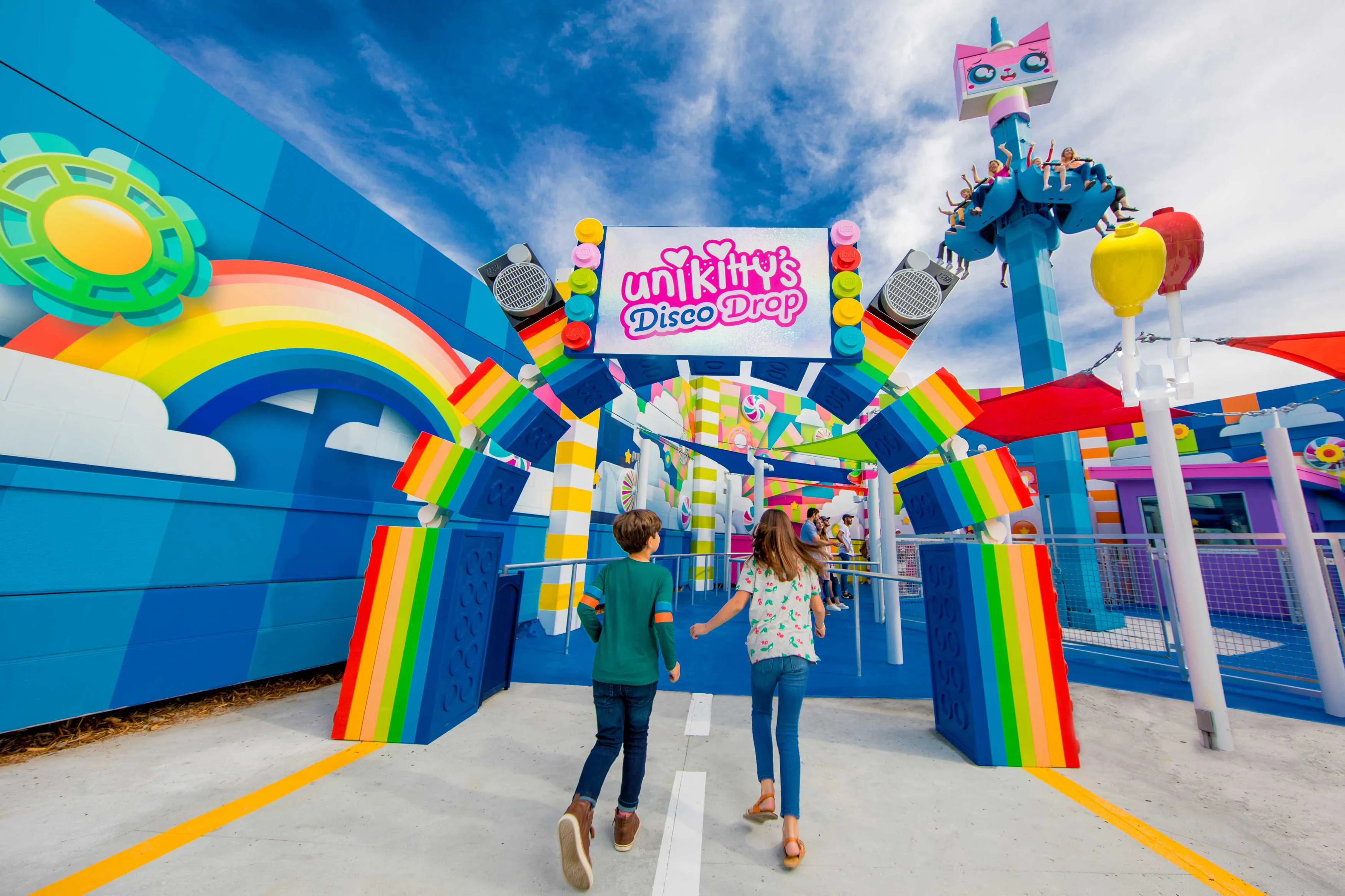 Kids entering Unikitty's Disco Drop 