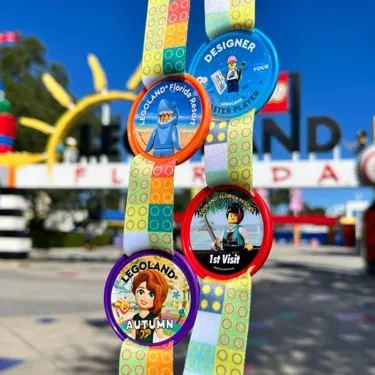 LLF Popbadges At Front Entrance 1000Px